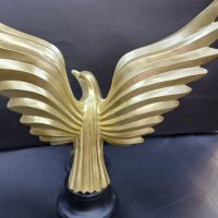 Златен орел с разперени крила висококачествен полирезин , снимка 6 - Статуетки - 43210514