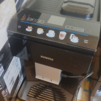 Кафемашина кафеавтомат каферобот Siemens EQ.500, снимка 1 - Кафемашини - 44896189