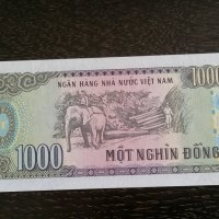 Банкнота - Виетнам - 1000 донги UNC | 1988г., снимка 4 - Нумизматика и бонистика - 26248440