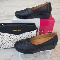 Дамски обувки в черен цвят на платформа, снимка 2 - Дамски ежедневни обувки - 36670276