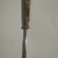 Красива отверка с дръжка от бакелит/каталин, снимка 2 - Колекции - 44089625
