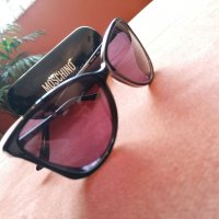 Дамски Очила Moschino, снимка 5 - Слънчеви и диоптрични очила - 33414036