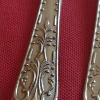 Три стари цинкови вилици красива орнаментика с печат ITALY за КОЛЕКЦИОНЕРИ 42143, снимка 3 - Други ценни предмети - 43848533