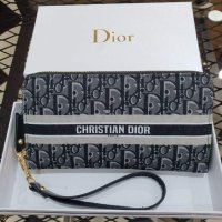 🤩Christian Dior луксозни дамски портмонета с кутия / различни цветове🤩, снимка 7 - Портфейли, портмонета - 43420563