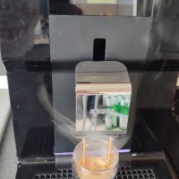 Кафеавтомат Krups Intuition EA873810 перфектно еспресо кафе, система за мляко, снимка 4 - Кафемашини - 40883676