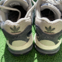 Маратонки adidas, снимка 4 - Детски маратонки - 44915162