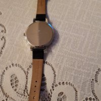 Olivia Burton марков часовник , снимка 6 - Дамски - 42977474
