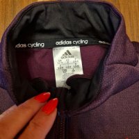 Суитчър на Adidas, S размер , снимка 3 - Спортни екипи - 40701814