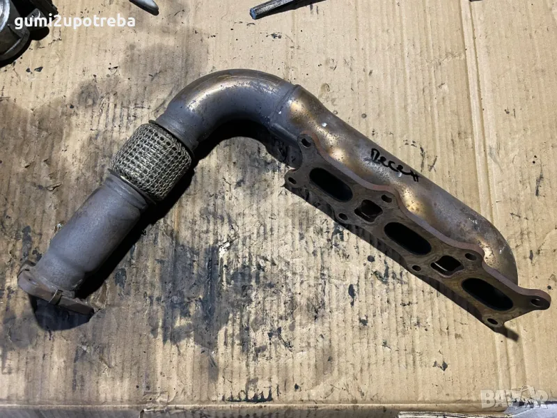 Изпускателен Колектор Десен 05925303 Porsche Cayenne 3.0D 92A/2012, снимка 1