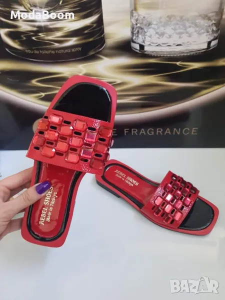 Равни чехли - Лак, кожа, камъни, снимка 1