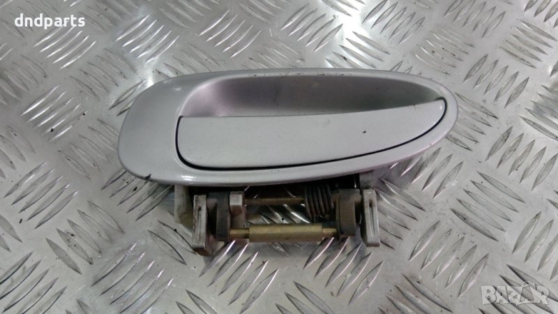 Задна лява външна дръжка Toyota Avensis,2001г., снимка 1