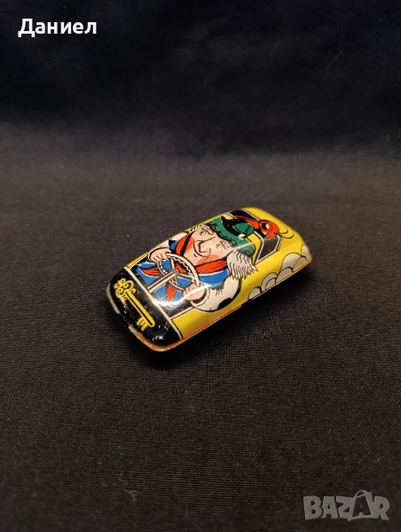 Стара метална количка, снимка 1