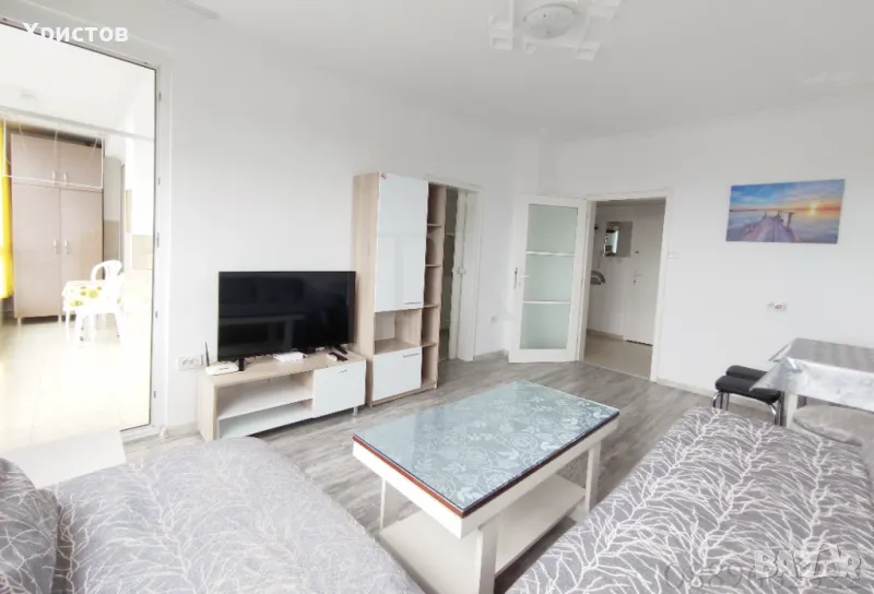 Първа линия за нощувки, двустаен апартамент + отделна кухня ”Плаж 2”, ж.к. Лазур, Бургас, под наем, снимка 1