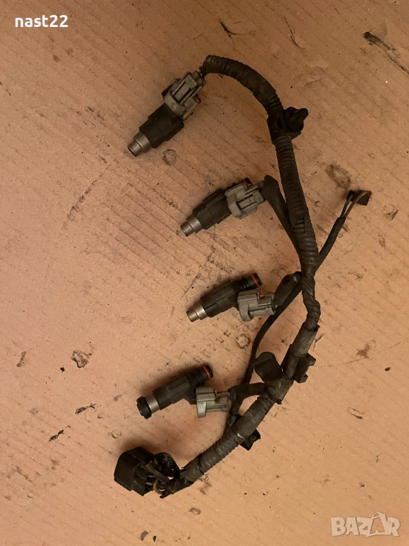 Дюзи-инжектори за Сузуки Гранд Витара 1998-2005 1.6 97 к.с, снимка 1