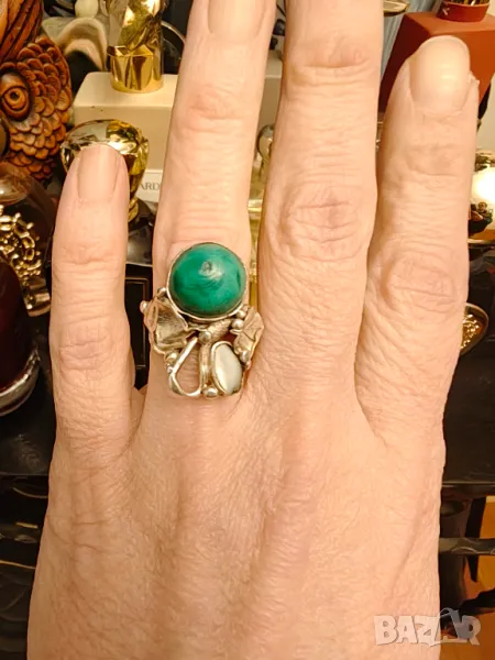 Стар сребърен пръстен с естествен малахит, снимка 1