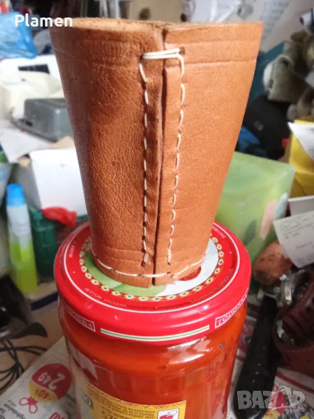 Кожена чаша за зарове, снимка 1