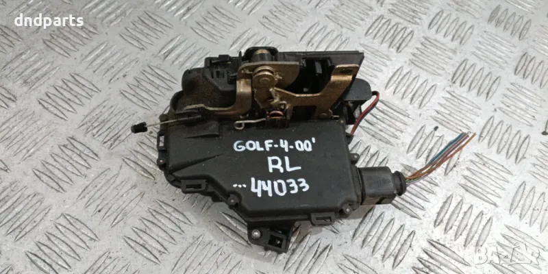 Брава врата VW Golf 4 2000г.(задна лява)	, снимка 1