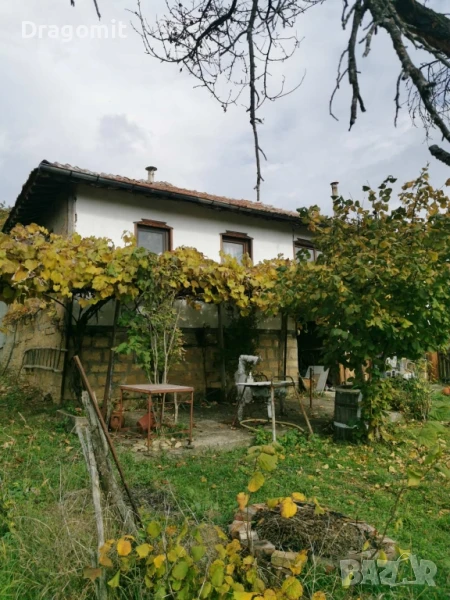 Имот в много добро състояние, снимка 1