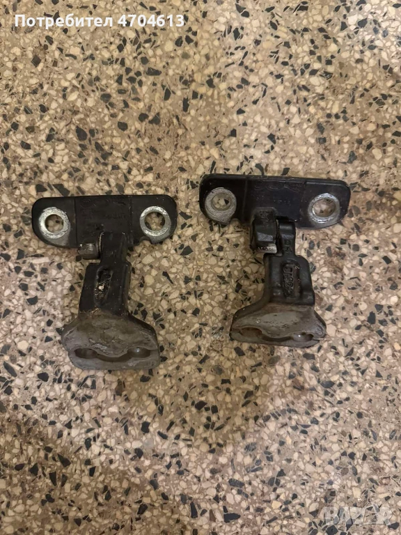 Горна и долна панта комплект за предна дясна врата на Range Rover Evoque само за 80лв. BJ32223A, снимка 1