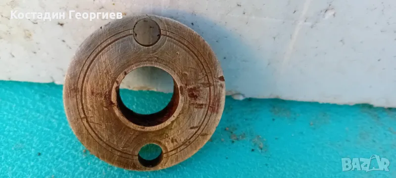 Фланец (салник ) за водна помпа  Вида 4 и  Вида 5 от бронз, снимка 1