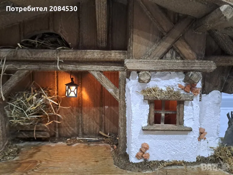 Дървена къща със сцена на Рождество Христово (светеща), снимка 1