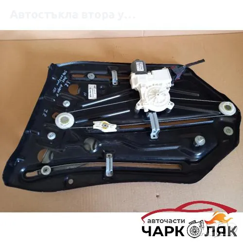 Ел машинка стъкло стъклоповдигач задна дясна Опел Астра Н кабрио, снимка 1