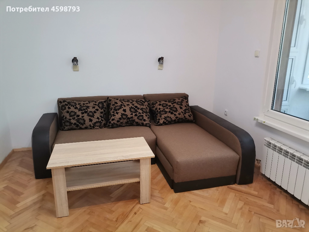 Предлага се тристаен просторен апартамент в кв. Х. Димитър под наем, снимка 1