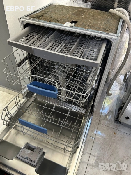 Съдомиялна Bosch за пълно вграждане с 3 разделения, снимка 1