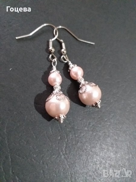 Изящни обици с нежни розови кристални перли и орнаменти в цвят Сребро , снимка 1