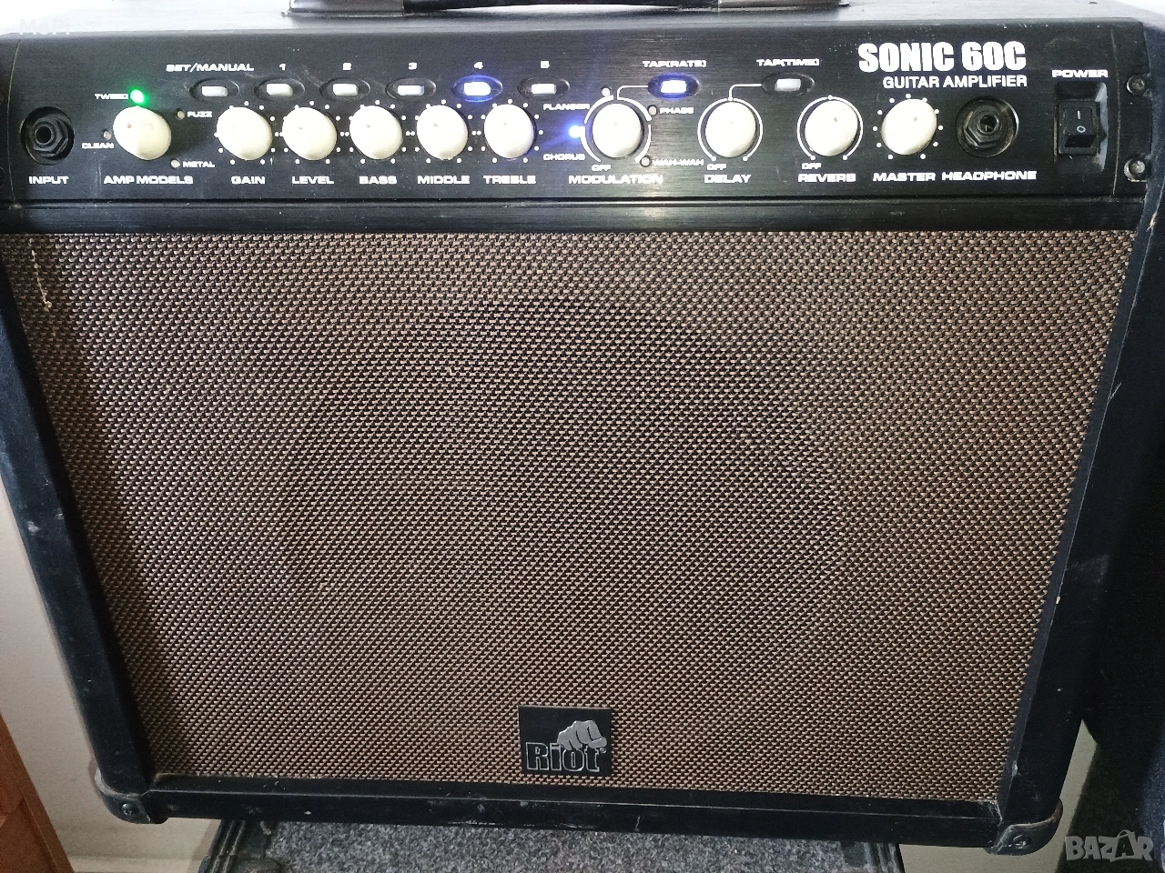 Китарен комбо усилвател (кубе) с ефекти , снимка 1