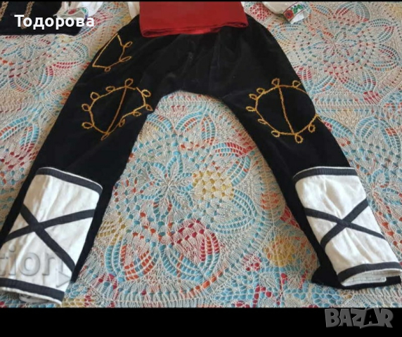 Детска стилизирана носия, снимка 4 - Антикварни и старинни предмети - 44880511