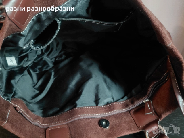 Дамска велурена чанта, снимка 4 - Чанти - 51999316