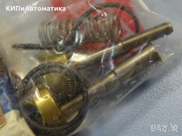 резервен комплект за магнет вентил Herion 0592406 Replacement Parts Kit, снимка 5 - Резервни части за машини - 35294437