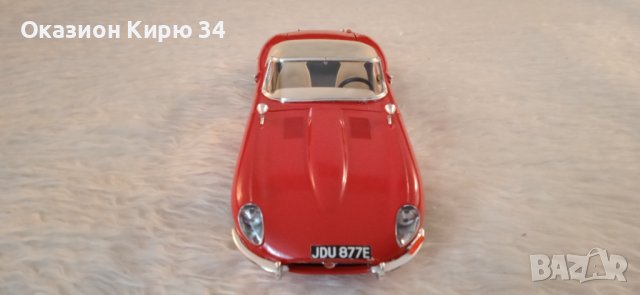 Jaguar E-Type 1961 1:18 Burago, снимка 3 - Колекции - 37244096