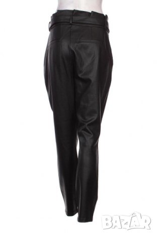ДАМСКИ ПАНТАЛОН VERO MODA с ефект на кожа ПОДАРЪК БЛУЗА , снимка 2 - Панталони - 43173535