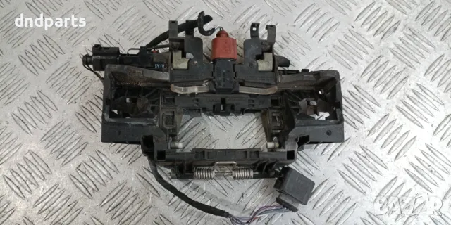 Основа дръжка врата Audi A8 2005г.(задна дясна)	