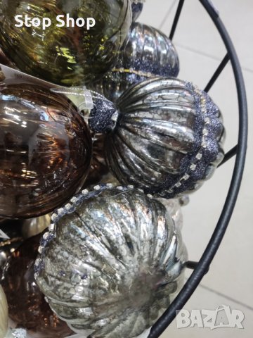 Стъклени коледни топки , снимка 2 - Декорация за дома - 42992371