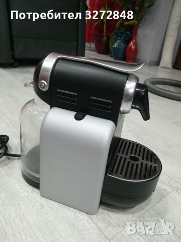 Кафемашина DeLonghi /Nespresso, снимка 7 - Кафемашини - 39526040