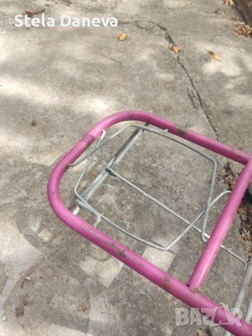 Стара сгъваема количка за багаж