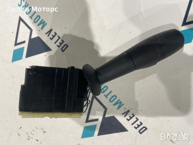 255676085R лостче за чистачки от Renault Clio Estate 1.5 DCI, снимка 5 - Части - 52355716