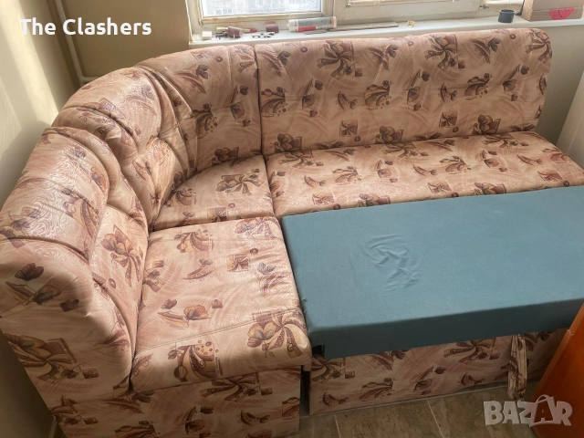 Кухненски диван с функция сън, снимка 2 - Дивани и мека мебел - 52076681