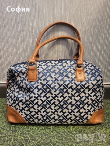 Оригинална чанта Tommy Hilfiger, снимка 15 - Чанти - 44106439