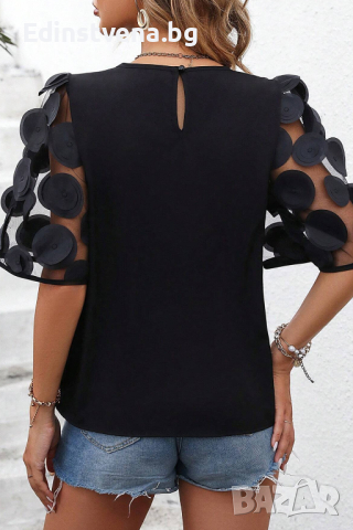 Дамска блуза в черен цвят с къси ефектни ръкави, снимка 2 - Корсети, бюстиета, топове - 44843706