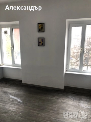 Под наем лекарски или зъболекарски кабинет | гр. Кърджали, бул. Тракия, снимка 3 - Стаи под наем - 52152786