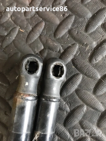 Газови амортисьори на капака за KIA Carnival 2.9 CRDi (2006–2010) 81171-4D000, снимка 2 - Части - 53174347