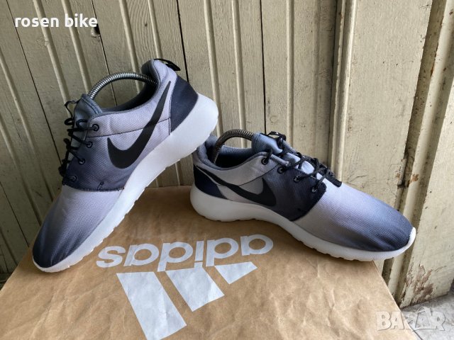 ''Nike Roshe Run Eclipse''оригинални мъжки маратонки 42.5 номер, снимка 2 - Маратонки - 39919592