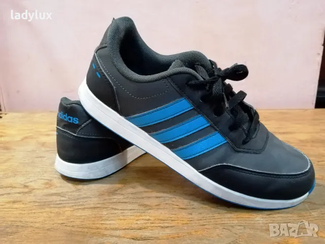 ADIDAS, Оригинални, 39-ти номер, снимка 2 - Маратонки - 48870886