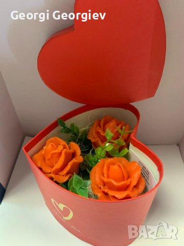 цветя от ароматен глицеринов сапун и Българска роза , снимка 10 - Картини - 43389734