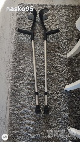 Алуминиеви олекотени патерици 