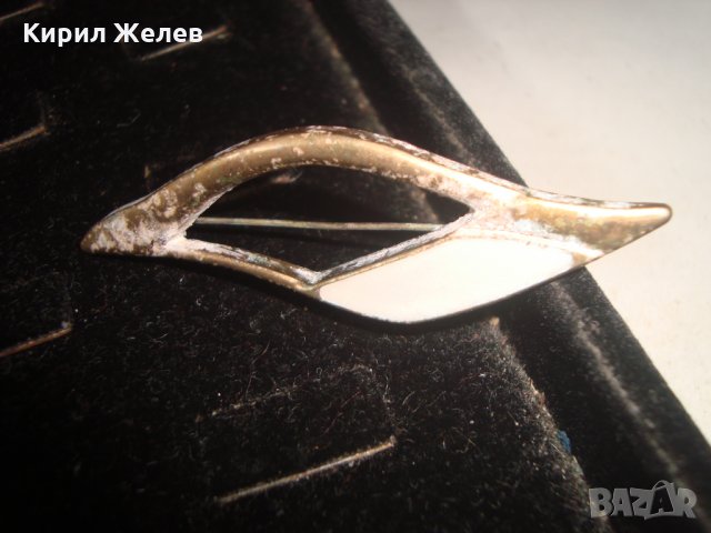 ПОЗЛАТЕНА СТАРИННА СТИЛИЗИРАНА АРТ-ДЕКО БРОШКА 20953, снимка 2 - Други - 32240915